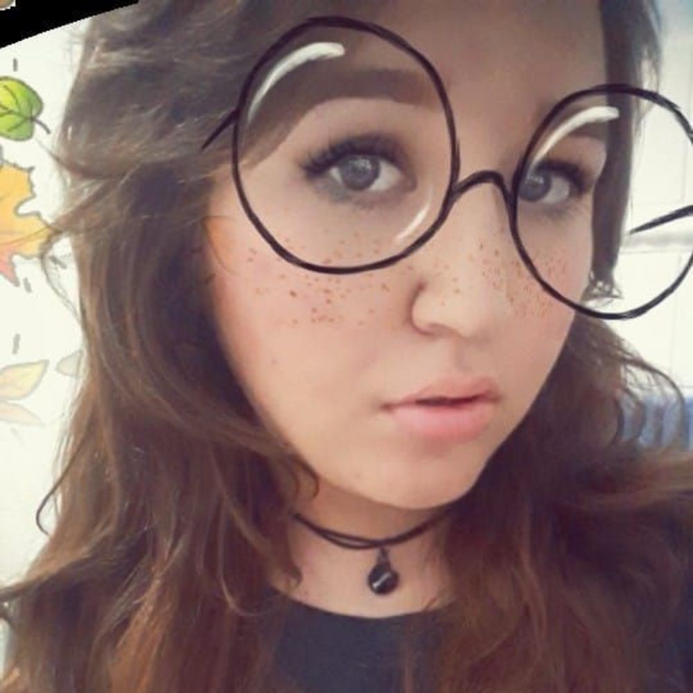 Meet your Posher, Melanie